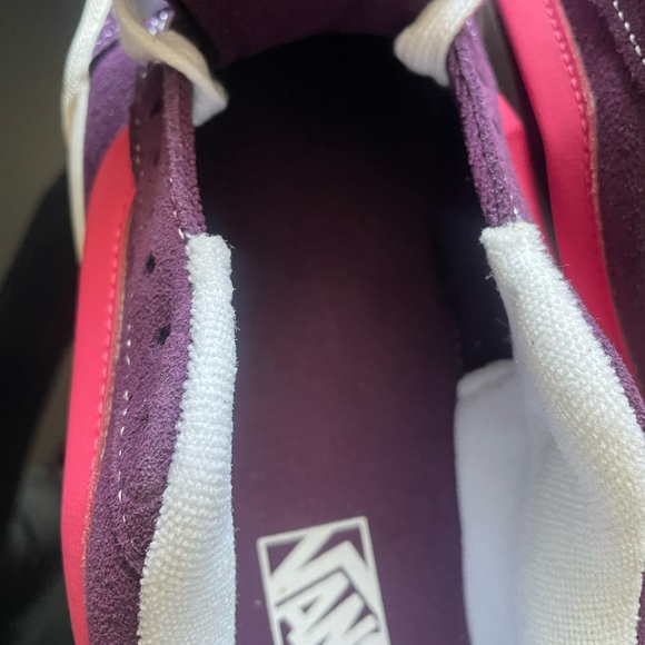 Vans Purple Sneakers with Pink Highlights - Picture 3 of 5